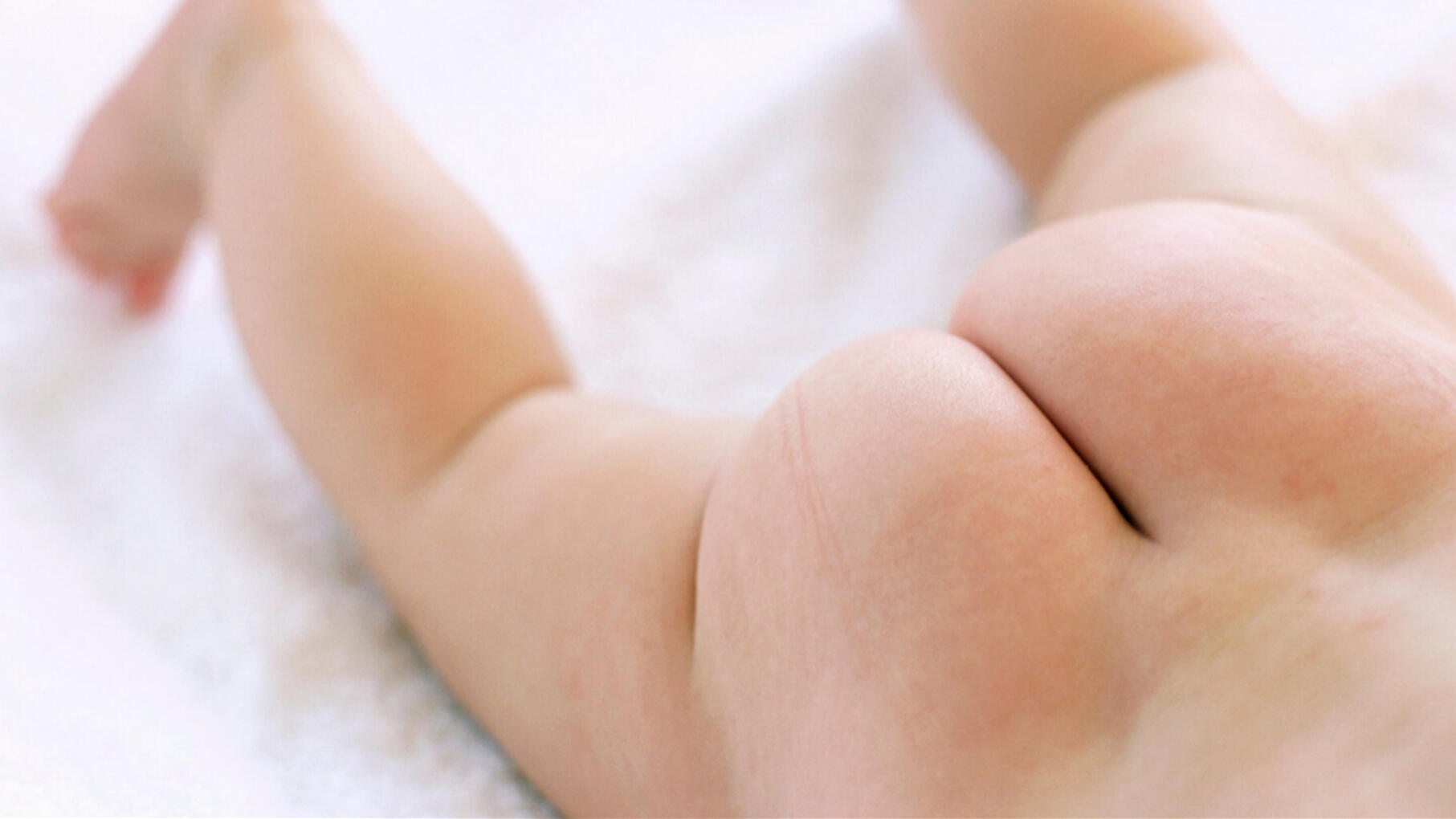 Two hour live online course (US$75) to help you prepare how to take care of your baby.
